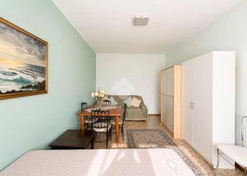 Two-room apartment Viale Lucania, Milano (neighborhood Corvetto) - photo 12