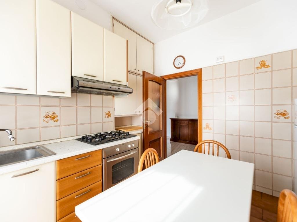 Three-room apartment Via Val di Ledro, Milano (neighborhood Niguarda) - photo 3