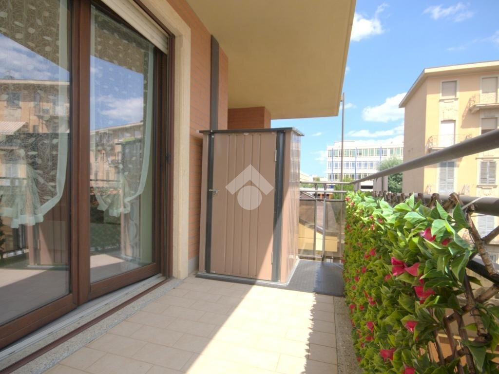 Four-room apartment Via viù, Torino (neighborhood Lucento) - photo 3