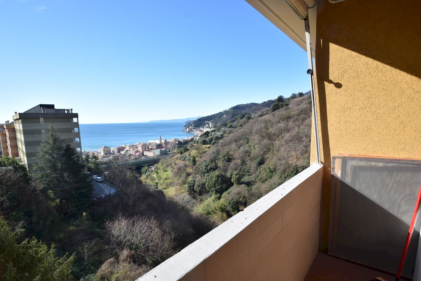 Four-room apartment Via Calamandrei, Genova (neighborhood Voltri) - photo 1