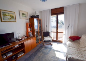 Four-room apartment Via Calamandrei, Genova (neighborhood Voltri) - photo 4