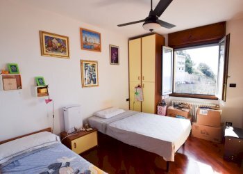 Four-room apartment Via Calamandrei, Genova (neighborhood Voltri) - photo 8