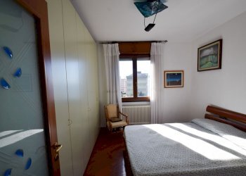 Four-room apartment Via Calamandrei, Genova (neighborhood Voltri) - photo 12