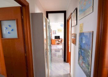 Four-room apartment Via Calamandrei, Genova (neighborhood Voltri) - photo 14