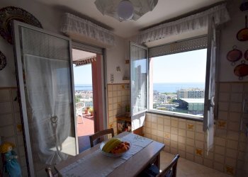 Four-room apartment Via Pietra Ligure 3, Genova (neighborhood Voltri) - photo 2