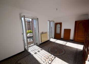 Four-room apartment Via Calamandrei 41, Genova (neighborhood Voltri) - photo 1