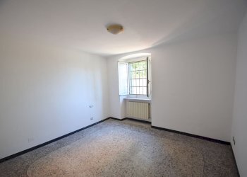 Four-room apartment Via Calamandrei 41, Genova (neighborhood Voltri) - photo 12