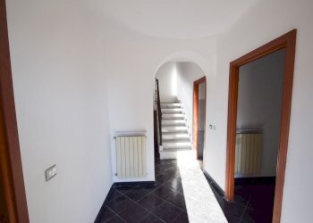 Four-room apartment Via Calamandrei 41, Genova (neighborhood Voltri) - photo 20