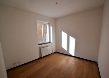 Three-room apartment Via Ovada, Genova (neighborhood Voltri) - photo 8