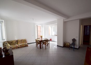 Three-room apartment Via Ovada, Genova (neighborhood Voltri) - photo 36
