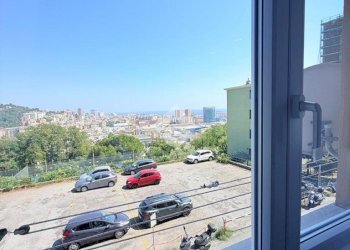 Quadrilocale Via coronata, Genova (zona Cornigliano) - foto 8