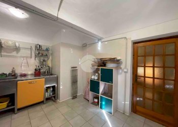 Three-family Villa Asti Frazione Mombarone, Asti - photo 13