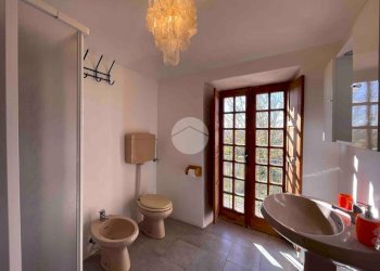 Three-family Villa Asti Frazione Mombarone, Asti - photo 19