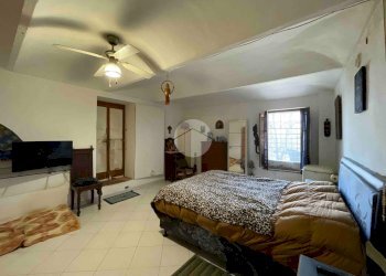 Three-family Villa Asti Frazione Mombarone, Asti - photo 36