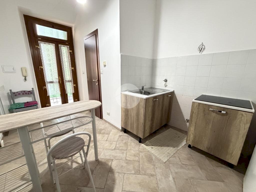 Two-room apartment Via chiesa della salute, Torino (neighborhood Borgo Vittoria) - photo 1
