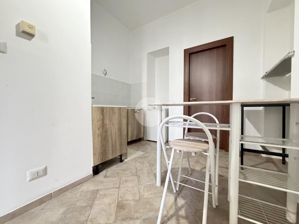Two-room apartment Via chiesa della salute, Torino (neighborhood Borgo Vittoria) - photo 2