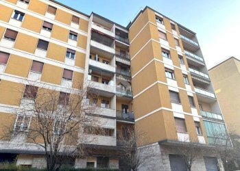 Trilocale Via Ermete Zacconi, Bologna (zona San Donato) - foto 1
