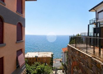 Four-room apartment Via Achille Vianelli, Imperia - photo 22