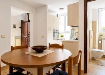Four-room apartment Via Achille Vianelli, Imperia - photo 12