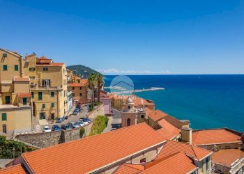 Four-room apartment Via Achille Vianelli, Imperia - photo 26