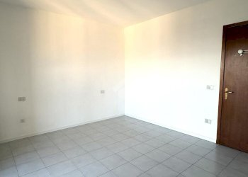 Three-room apartment Via Emma Gramatica, Parma (neighborhood Paradigna) - photo 9