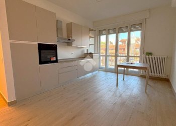 Three-room apartment Via Fratelli Vigorelli, hamlet Milano Due, Segrate - photo 1