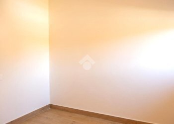 Three-room apartment Via Fratelli Vigorelli, hamlet Milano Due, Segrate - photo 10