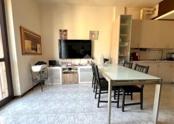 Two-room apartment Via Cesare Battisti, Carugate - photo 4