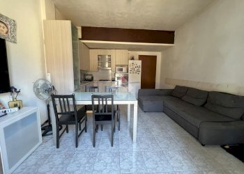 Two-room apartment Via Cesare Battisti, Carugate - photo 6