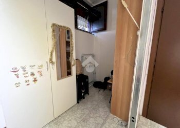 Two-room apartment Via Cesare Battisti, Carugate - photo 18