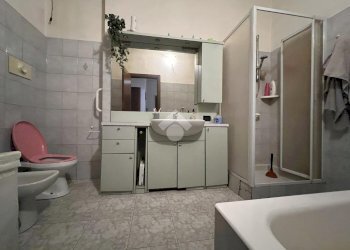 Two-room apartment Via Cesare Battisti, Carugate - photo 22