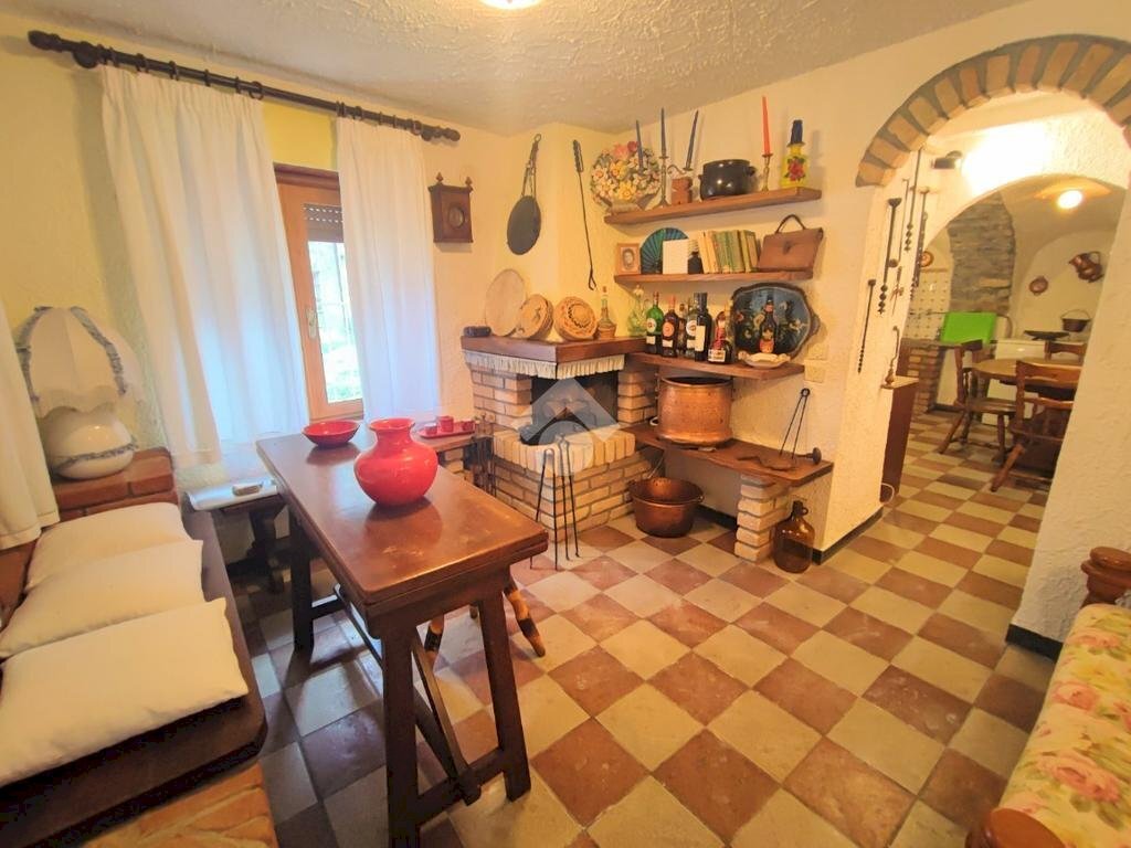 Casa semi indipendente Frazione salogni, Fabbrica Curone - foto 2