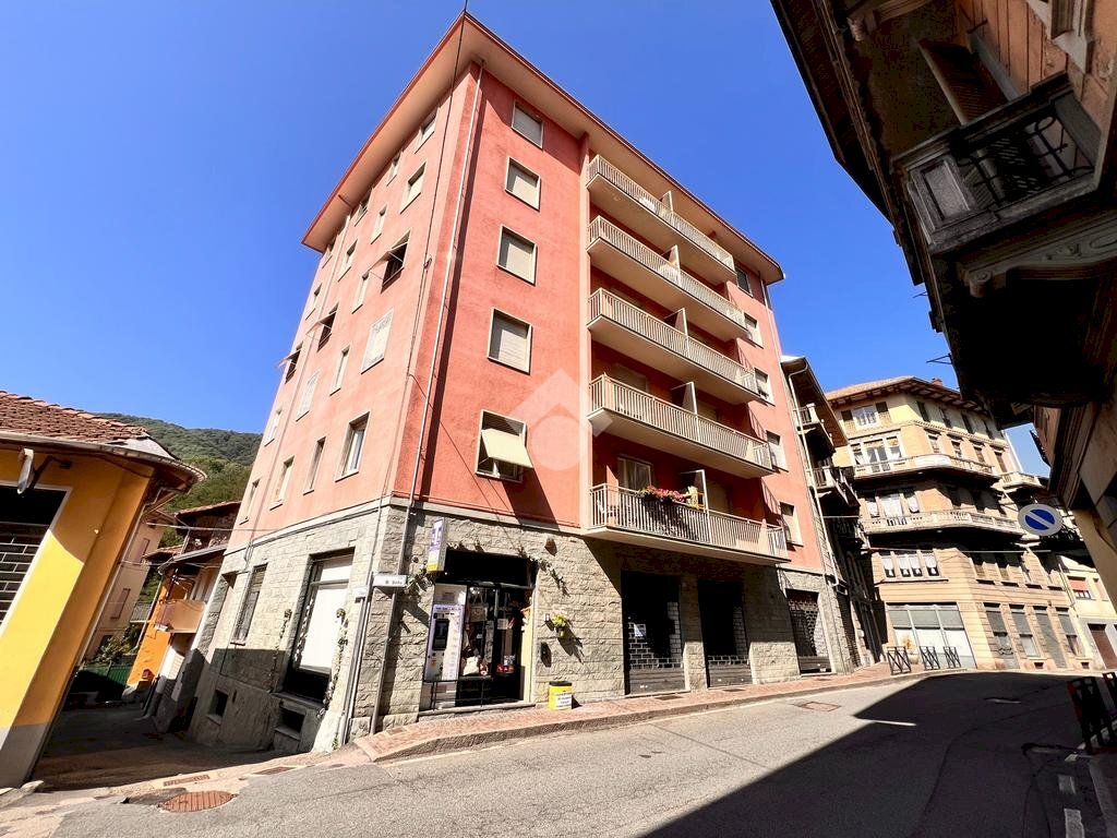 Three-room apartment Via bartolomeo sella, Valdilana - photo 1