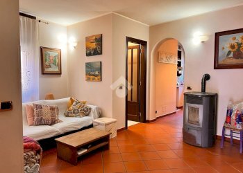 Casa semi indipendente Frazione Guala, Valdilana - foto 1