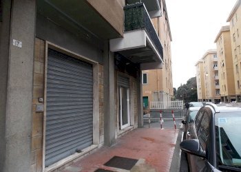 Foto 17 - Commercial Activity Via Carbone, Genova - photo 17
