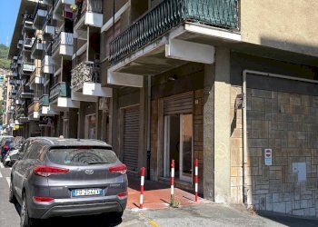 Foto 20 - Commercial Activity Via Carbone, Genova - photo 20