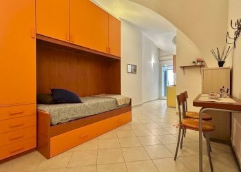 Foto 1 - Appartamento Via Monte Frumentario, Pietra Ligure - foto 1