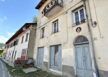 Foto 1 - Casa semi indipendente Via Giovanni Battista Pera, Calizzano - foto 1