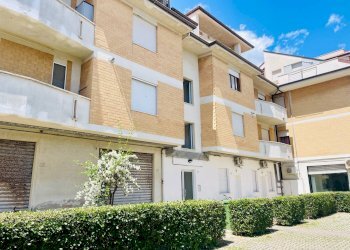 Foto 23 - Appartamento via Siena
 
27, Porto Sant'Elpidio - foto 4