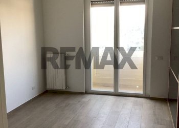 Stanza vuota - Quadrilocale Via Rocco Di Cillo
 
16, Bari - foto 10