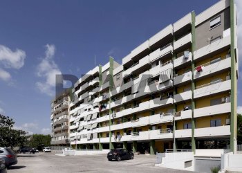 Edificio all\'aperto - Quadrilocale Via Rocco Di Cillo
 
16, Bari - foto 1