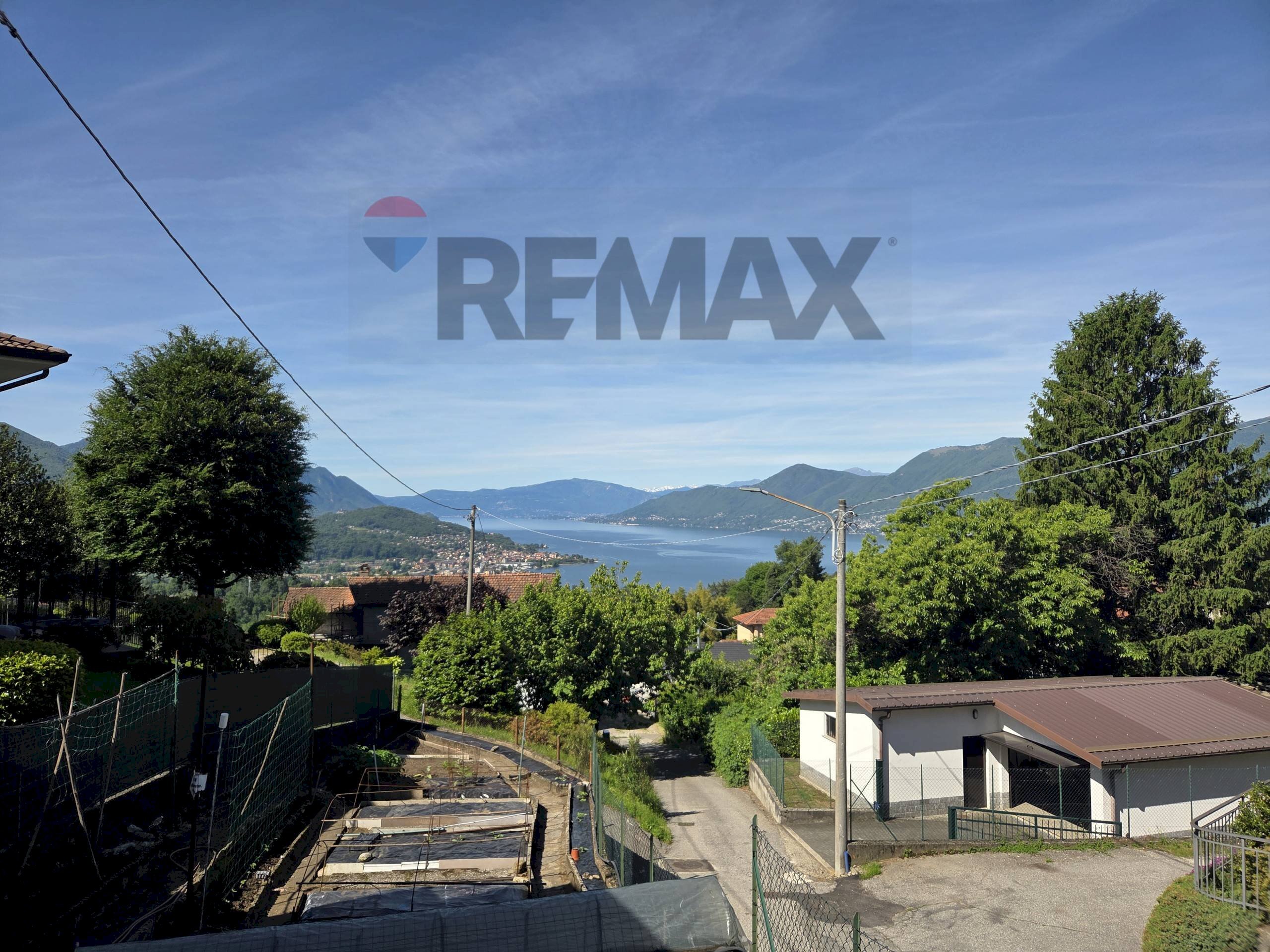 Vista delle montagne - Independent house Via Roggiolo
 
170, Luino - photo 1