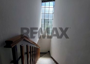 Scale - Semi-detached house Via Brugnoni
 
44, Besozzo - photo 7