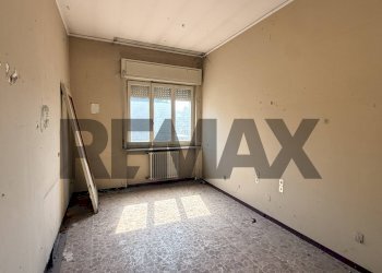 Stanza vuota - Appartamento piazza repubblica
 
1, Castiglione Olona - foto 8