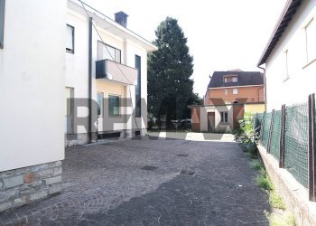 Casa all\'aperto - Appartamento piazza repubblica
 
1, Castiglione Olona - foto 16