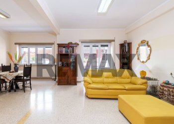 Sala da pranzo - Four-room apartment Piazza Irnerio
nn, Roma - photo 12