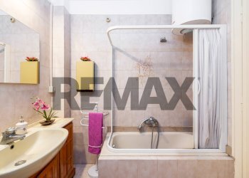 Bagno - Four-room apartment Piazza Irnerio
nn, Roma - photo 24