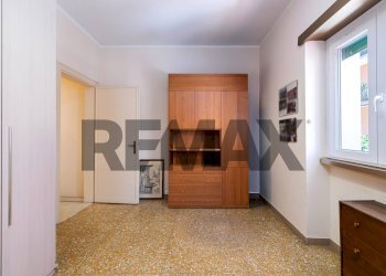 Hall / corridoio - Four-room apartment Piazza Irnerio
nn, Roma - photo 33