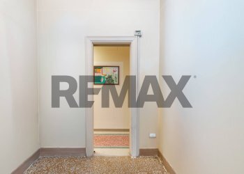 Stanza vuota - Four-room apartment Piazza Irnerio
nn, Roma - photo 36