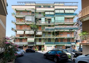 Edificio all\'aperto - Trilocale VIA CAPRI
 
48, Monterotondo - foto 1